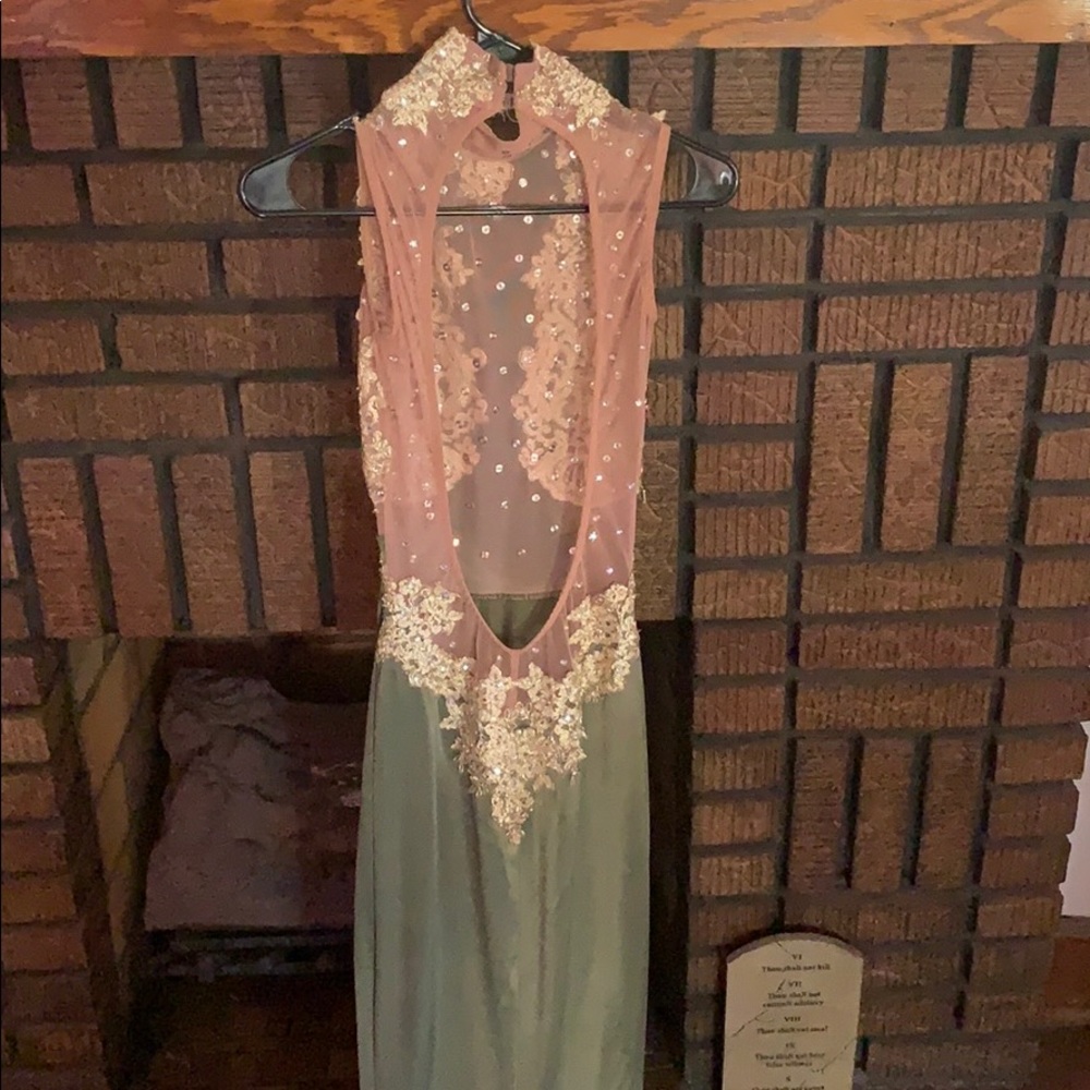 Prom dress